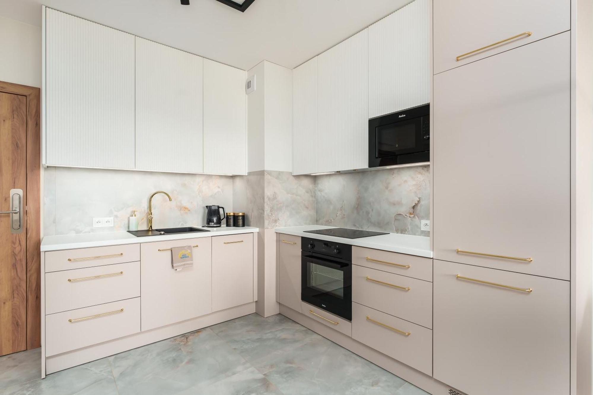 Apartament Delux Kasprowicza 20C Prywatny Parking Basen Sauna Oraz Silownia W Cenie Kolberg Exterior foto